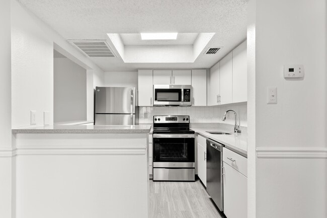 Emerald Apartment Home