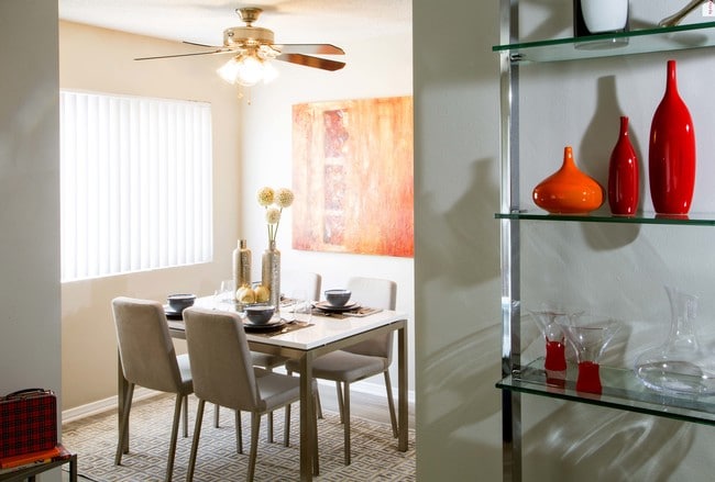 Photo - Emerald Hills