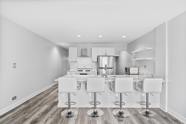 Photo - 1726 N Kedzie Ave