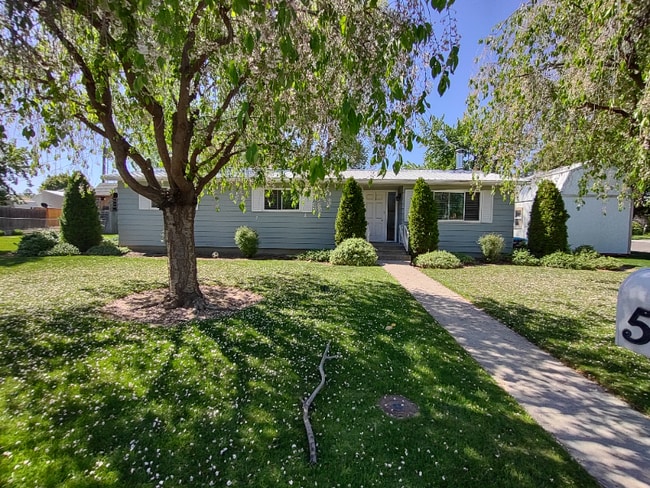 Photo - 510 NW 3rd St House