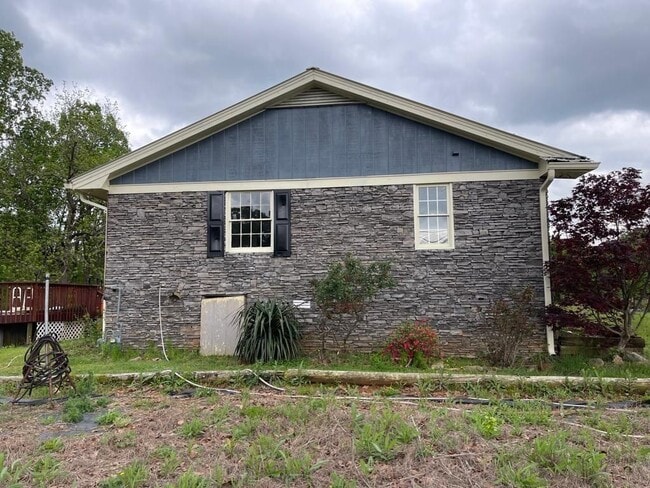 Photo - 2717 Buford Hwy