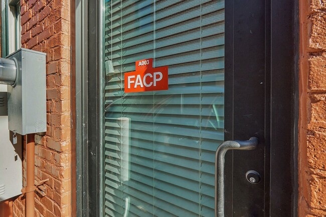 Photo - 10 Walnut Alley