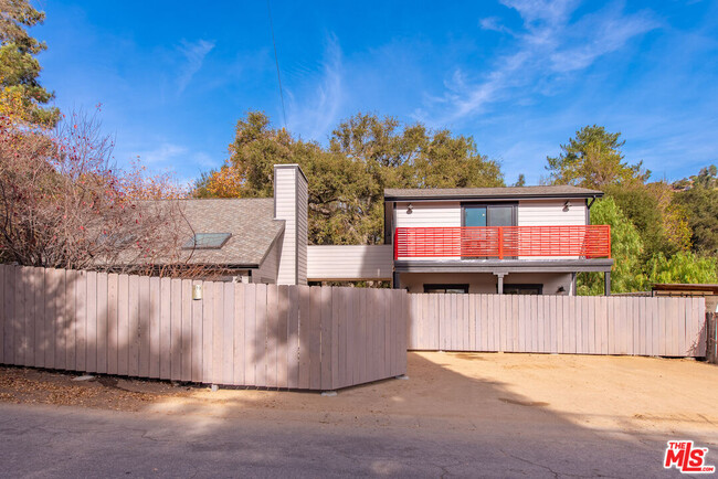 Photo - 1372 Old Topanga Canyon Rd House