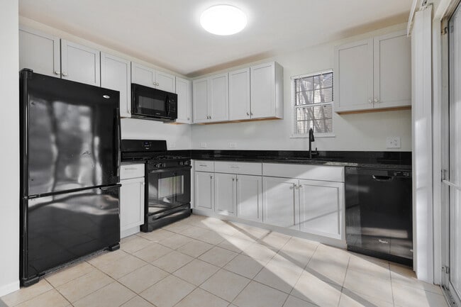 Photo - 63 N Victoria Ln Unit A