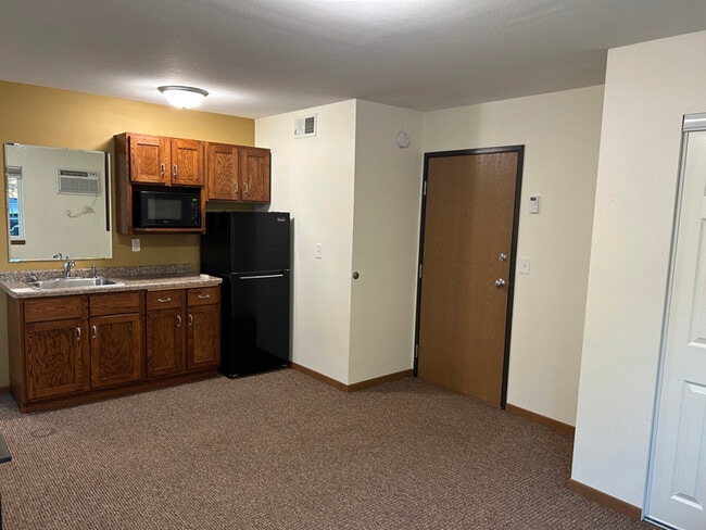 Photo - 516 6th St S Unit #1