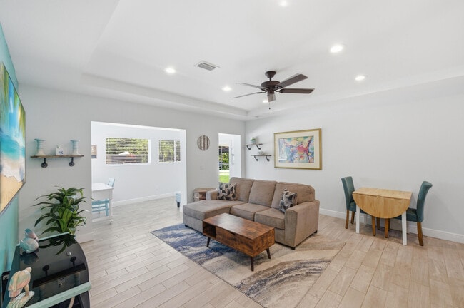 Photo - 937 SW 17th St