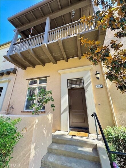 Building Photo - 4441 Owens St Unit 102 Rental
