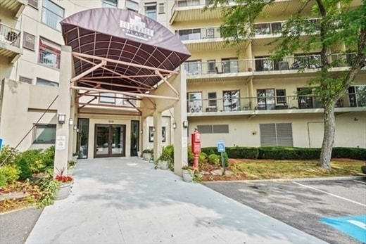 Photo - 133 Commander Shea Blvd Unit 215