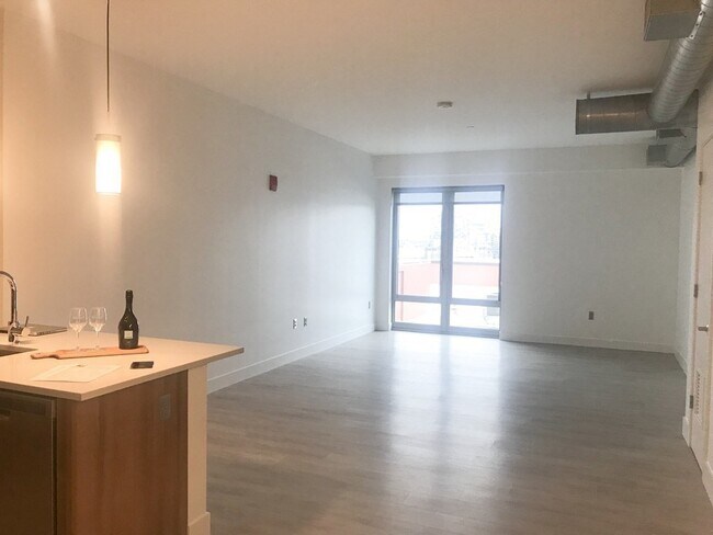 Photo - 9 Medford St Unidad 410