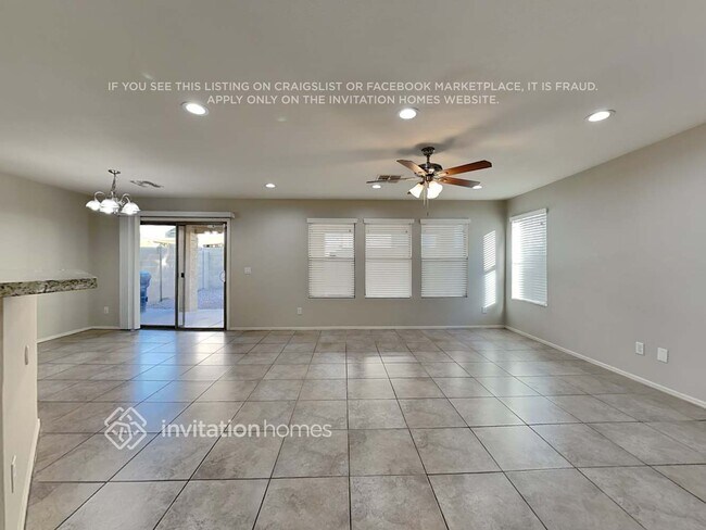 Photo - 11178 W Garfield St