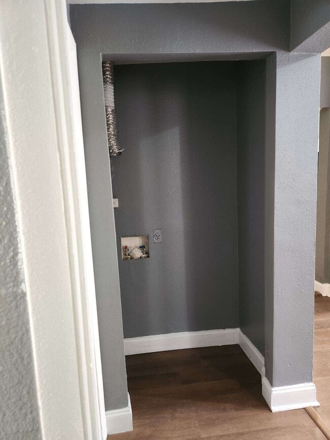 Photo - 3301 E 27th Ave