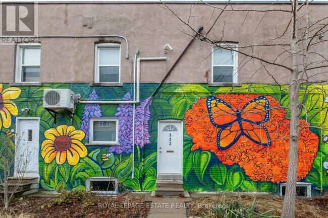 Photo - 322 Silver Birch Ave