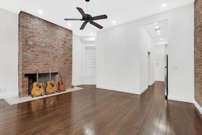 Photo - 1 bedroom in New York NY 10014