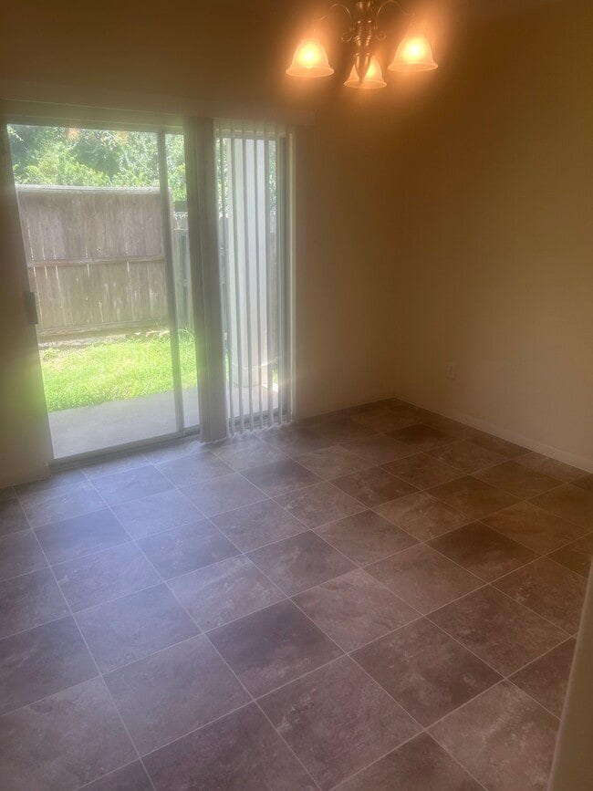 Photo - 8031 Barnes Ridge Ln