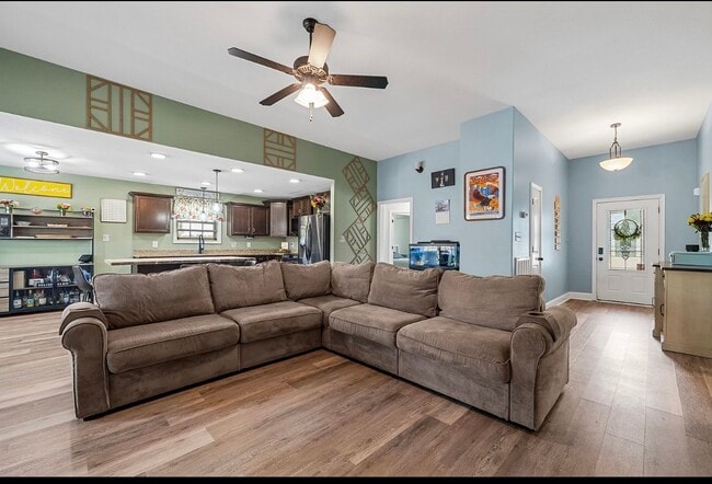 Photo - 206 Azalea Dr Casa