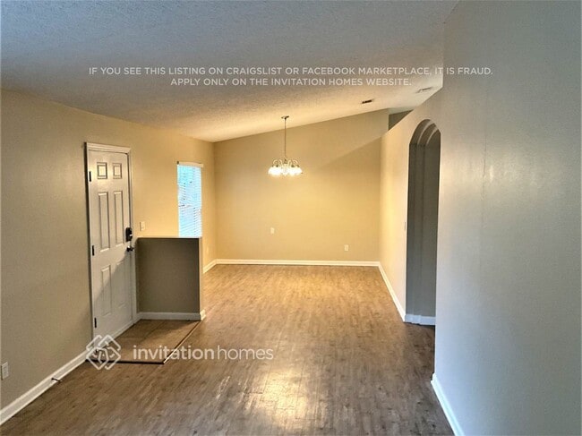 Photo - 1480 Waldrun St SE