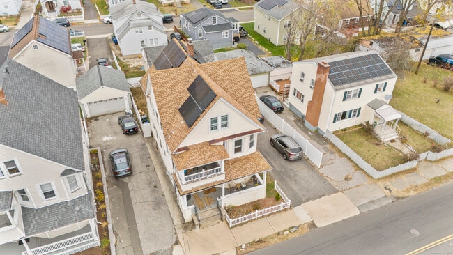 Photo - 448 Exeter St Unit 2