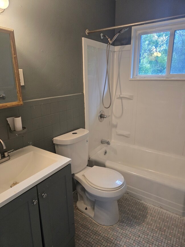 Photo - 8823 Cranberry Ln