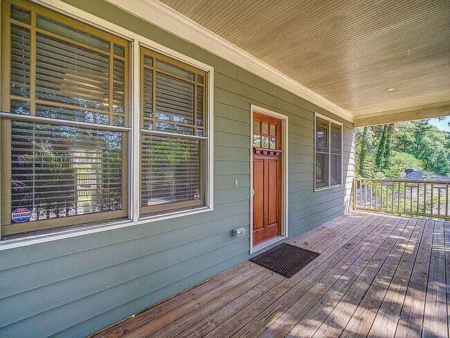 Photo - 3530 Glenwood Rd