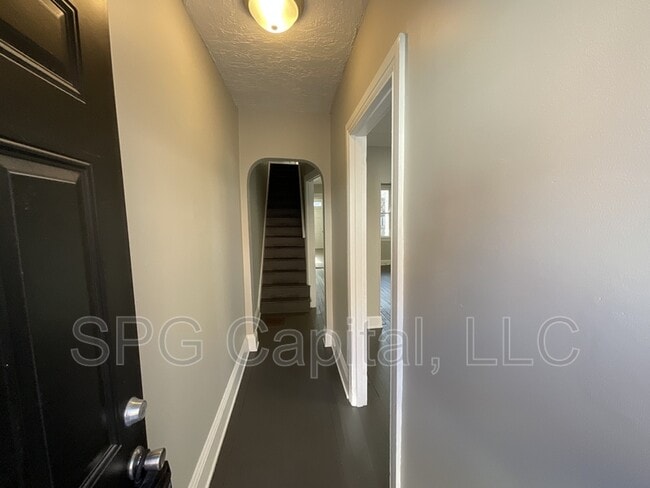 Photo - 722 W Mason Ave