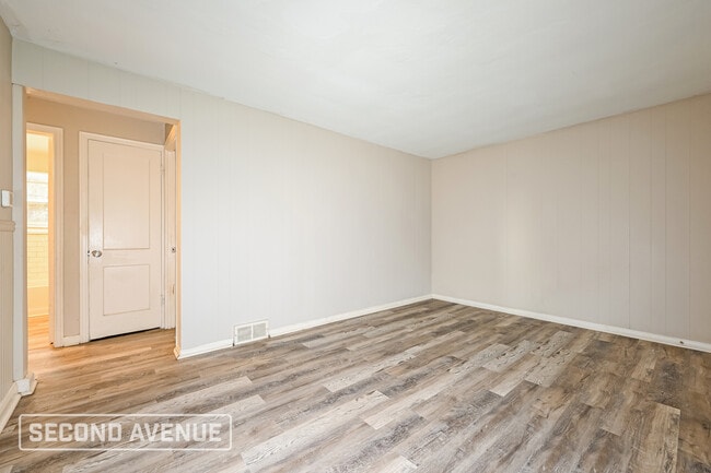 Photo - 223 Auburn St