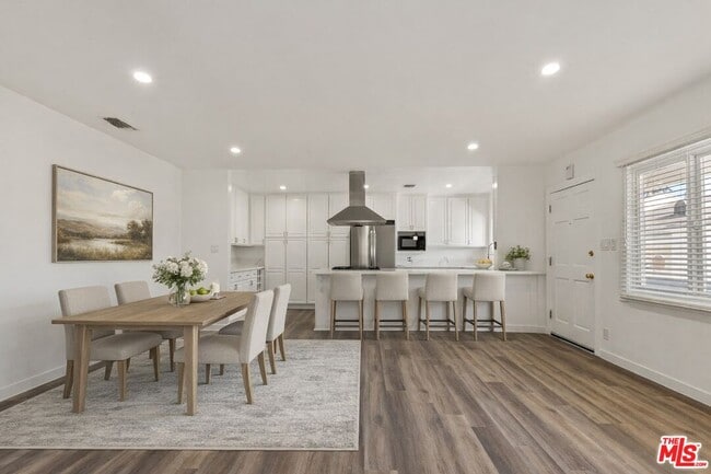 Building Photo - 9588 W Olympic Blvd Unit 6