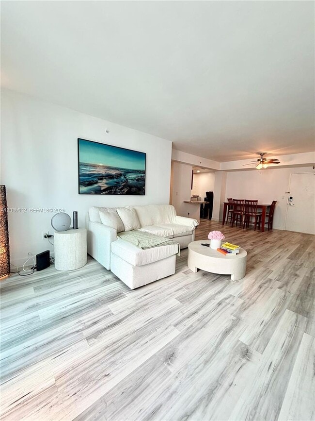 Photo - 7501 E Treasure Dr Unit 6T