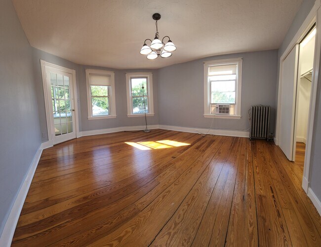 48 Baxter Ave Unit A