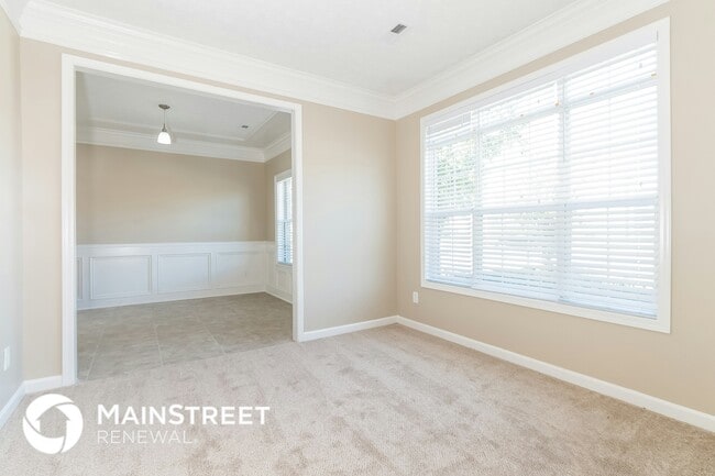 Photo - 241 Derby Dr