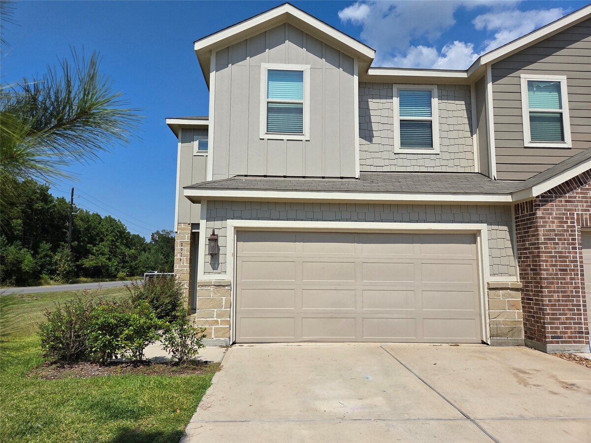 Photo - 9914 Grosbeak Ln