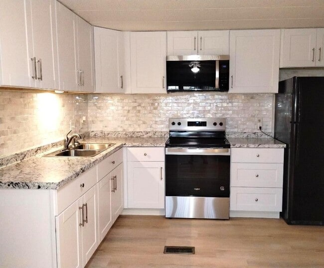 Photo - 9283 Denmarsh Dr
