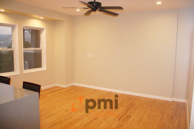 Photo - Modern 2bd/1ba Apartment with View Unidad C