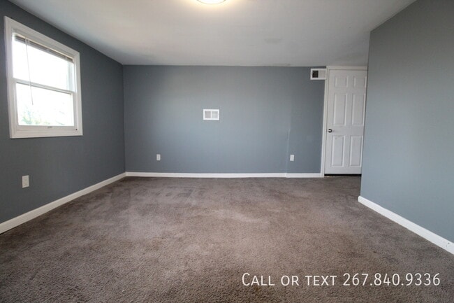 Photo - 421 Bridgeboro St