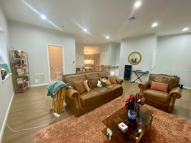 Photo - 517 74th St Unit 204