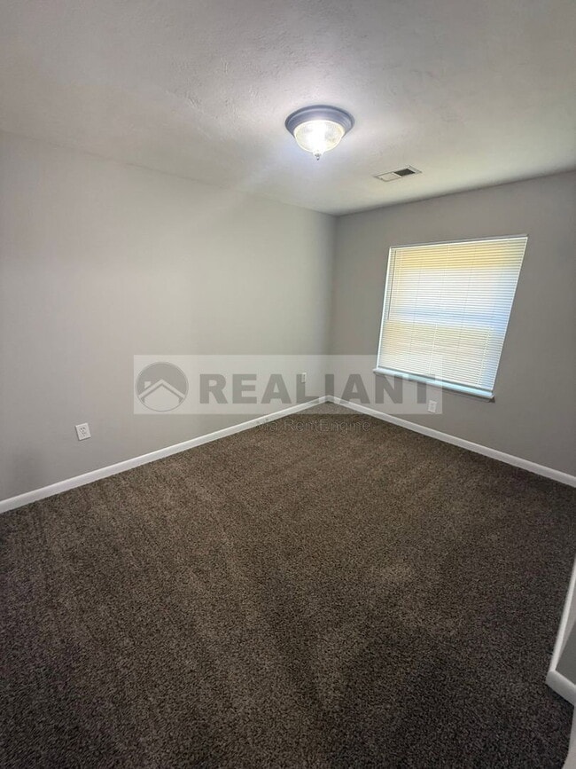 319 Bellevue Ave