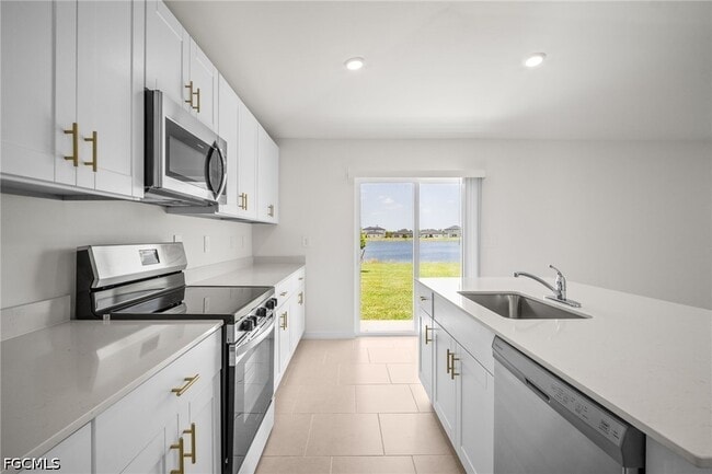 Photo - 17633 Paradiso Wy