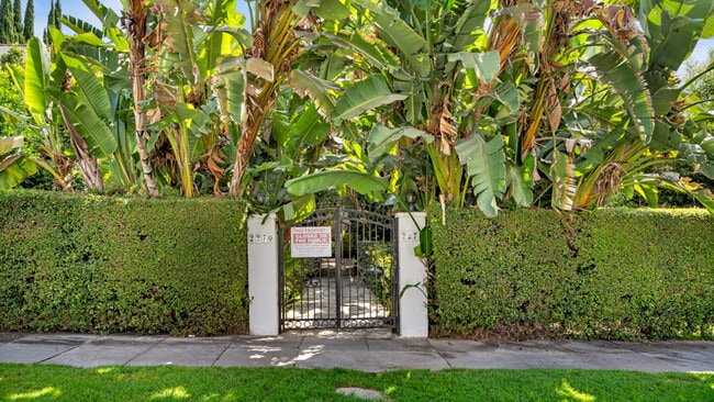 Photo - Beachwood Apartments