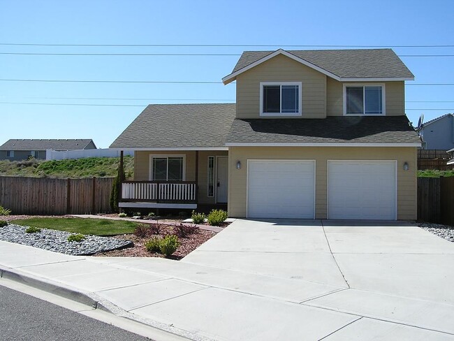 Building Photo - 2384 Spring Wheat Rd