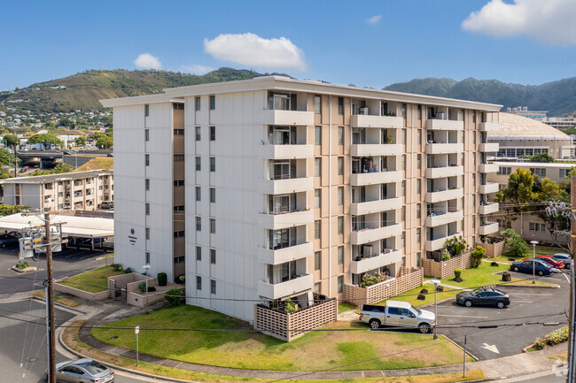 University Towers - University Towers Apartments