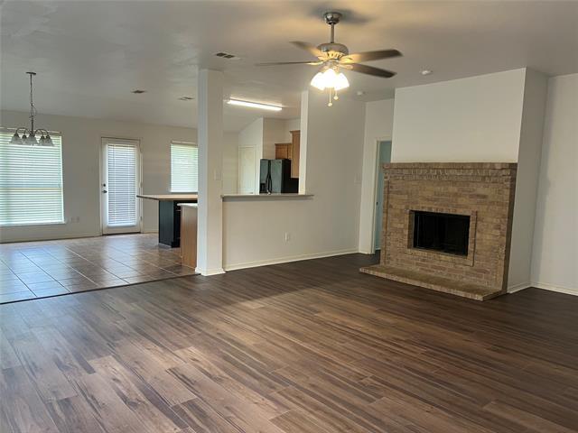 Photo - 800 Mahogany Dr