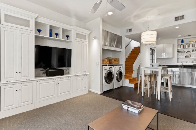Photo - 1829 5th St NW Unit 3
