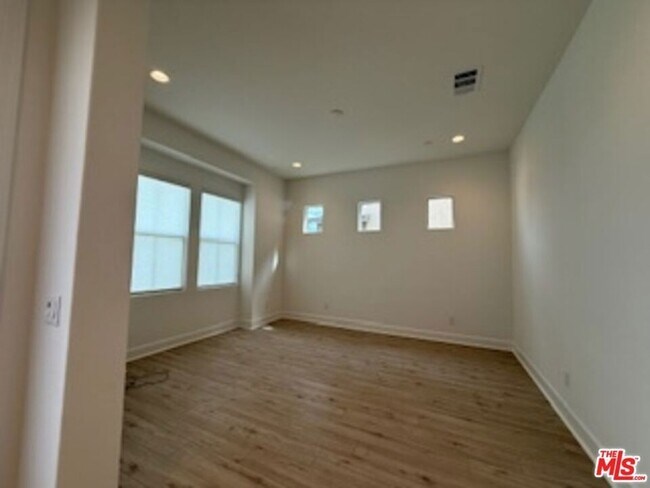 11763 Quailrun Ct