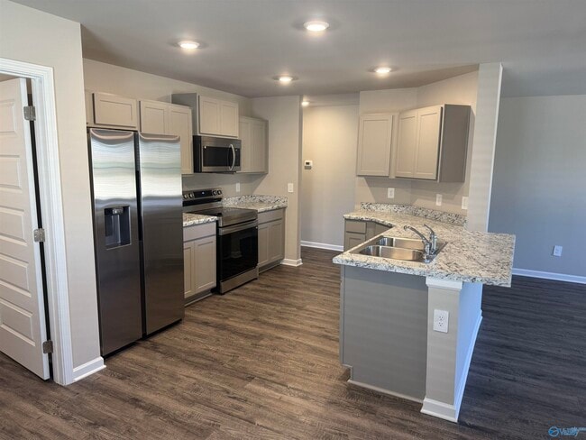 Photo - 151 Olde Hearth Rd