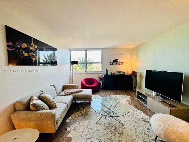 Photo - 650 West Ave Unit 403