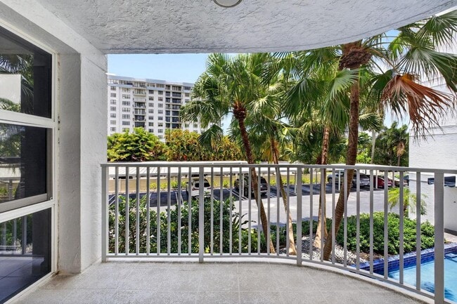 Photo - 3901 S Flagler Dr