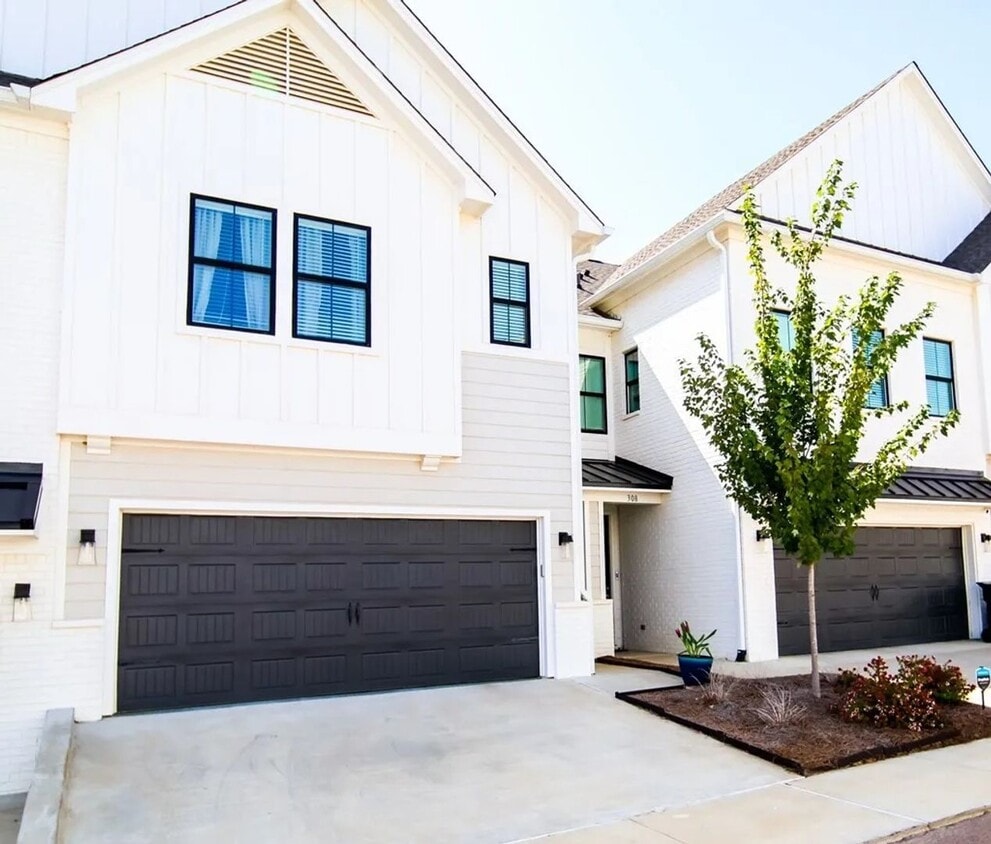 3 Bedroom / 3.5 Bath at the Commons in Oxford - 3 Bedroom / 3.5 Bath at the Commons in Oxford