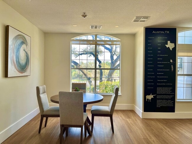 Photo - 10001 N Capital of Texas Hwy Unidad 351