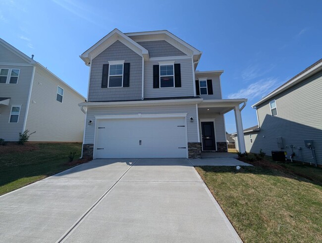 Building Photo - 985 Tess St