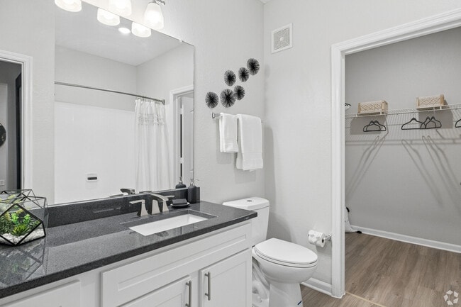 Luxe at 1820