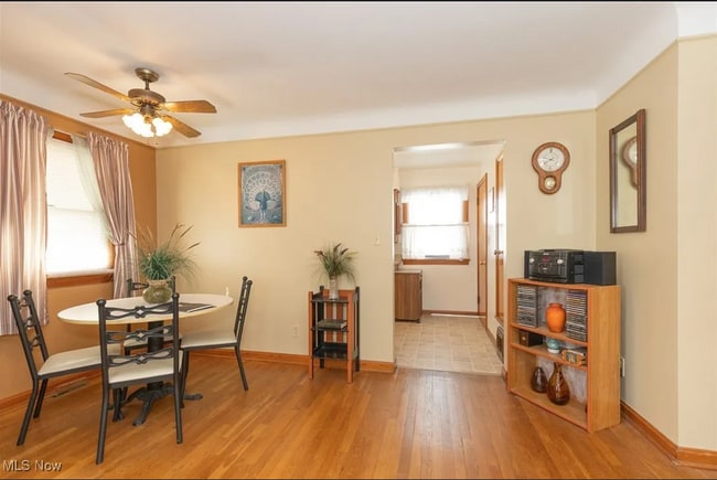 Photo - 5918 Ira Ave